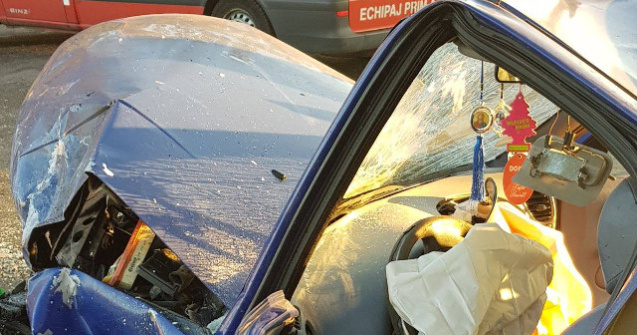 Sapte raniti, printre care si o fetita de 12 ani, in urma unui accident in Pitesti