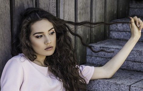  Top  10 alimente banale care stimuleaza cresterea parului