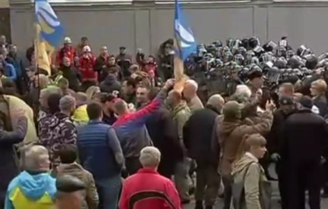 Piata Independentei din Kiev, ocupata de protestatari