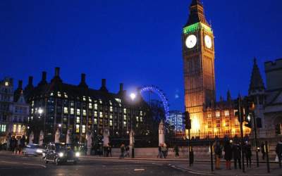 Seful MI5: Marea Britanie se...