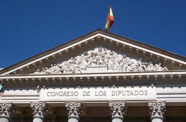 Solutia Guvernului spaniol pentru rezolvarea crizei: alegeri in Catalonia