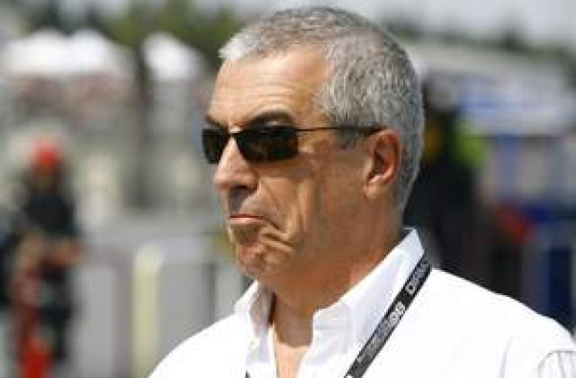 Ping-pong cu leafa dascalilor