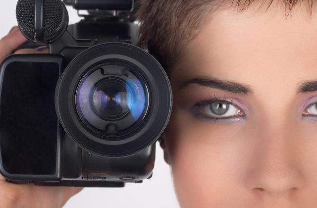 Deputatii pun restrictii la camerele ascunse ale presei