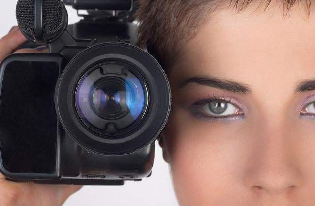 Deputatii pun restrictii la camerele ascunse ale presei