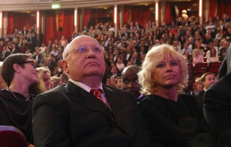 Fetele lui Gorbaciov: Vezi ce vedete au participat la petrecerea octogenarului!