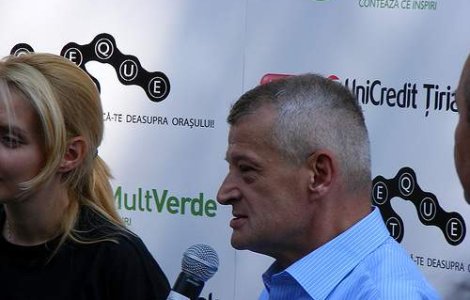 Oprescu, singur in batalia pentru primaria Bucuresti