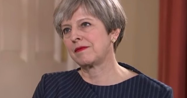 O fotografie cu Theresa May a devenit virala pe retelele de socializare