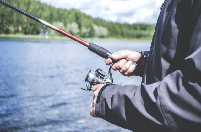 Un barbat a fost omorat in bataie de prietenul cu care mergea la pescuit