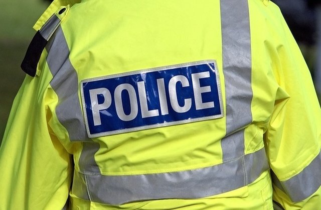 Luare de ostatici intr-un complex comercial dintr-un oras din Marea Britanie