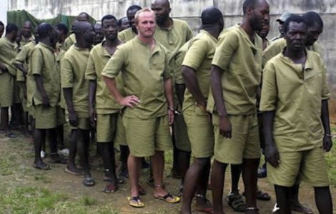 50 de persoane candideaza la postul de calau oficial in Zimbabwe