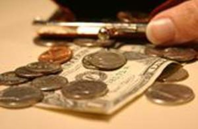 Majorarea salariilor mici de la 1 ianuarie, 'o mare teapa'