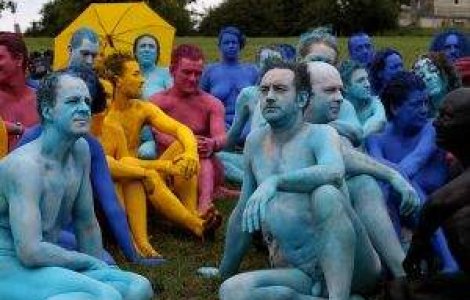  Top  9 locuri unde te poti mandri in "costumul lui Adam sau al Evei"