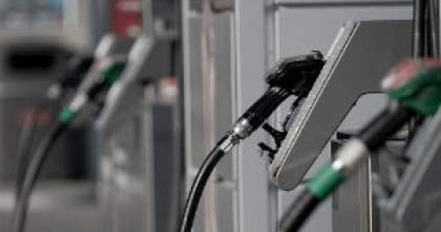 Pretul petrolului, la maximul ultimilor doi ani si jumatate