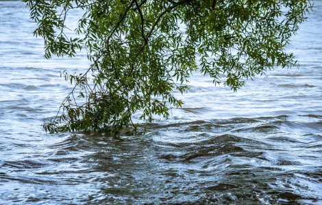 Cod galben de inundatii pentru 9 judete