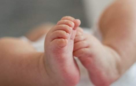 Un bebelus a murit intr-un spital din Timisoara. Medicii i-au dat tratament de raceala