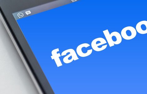  Top  10 lucuri pe care nu trebuie sa le postezi niciodata pe Facebook