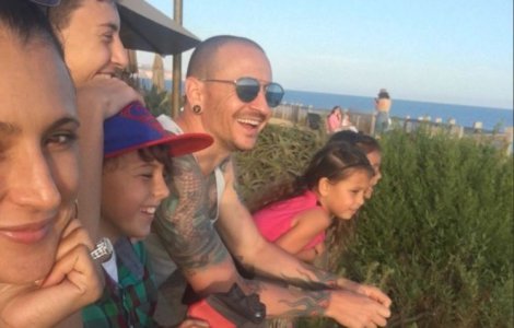 Chester Bennington si-a lasat intreaga avere vaduvei sale si celor sase copii ai lui