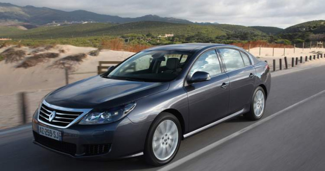 Iata si preturile din Romania ale celui mai luxos Renault, modelul Latitude