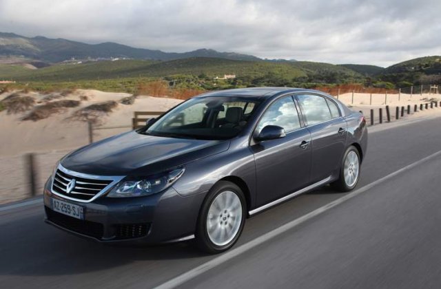 Iata si preturile din Romania ale celui mai luxos Renault, modelul Latitude