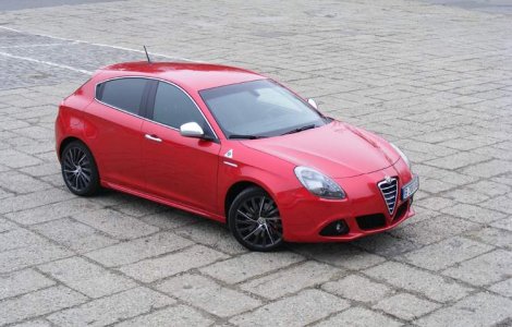 Drive test: Alfa Romeo Giulietta QV - Supradoza de pasiune
