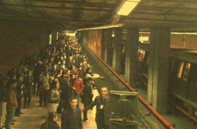 Tentativa de sinucidere la metrou