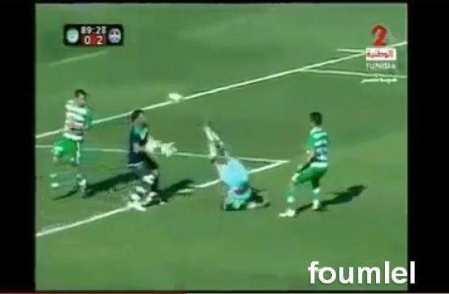 Cade-n cap si da si gol