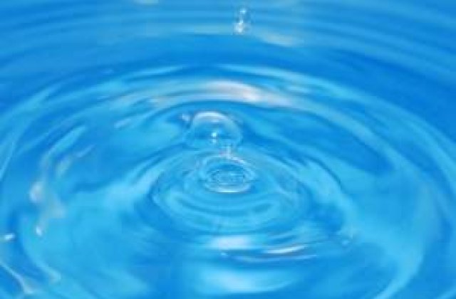 Fukushima: Scurgerea de apa radioactiva a fost oprita