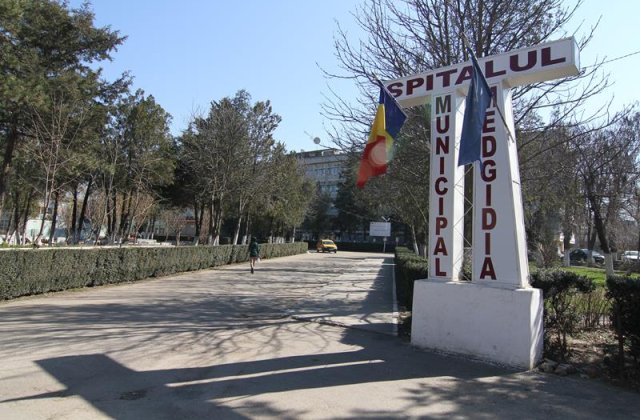 O fetita de un an si jumatate a murit dupa ce a cazut de la etajul al patrulea al Spitalului Medgidia