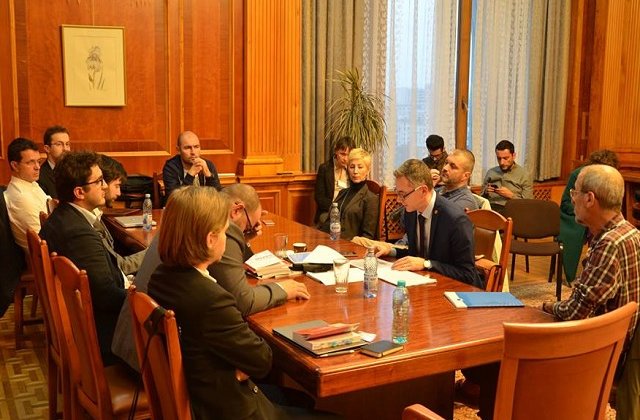 Congres USR: Batalia "progresisti" - "liberali" dupa ce "nicusoristii" s-au retras si spun ca vor boicota congresul