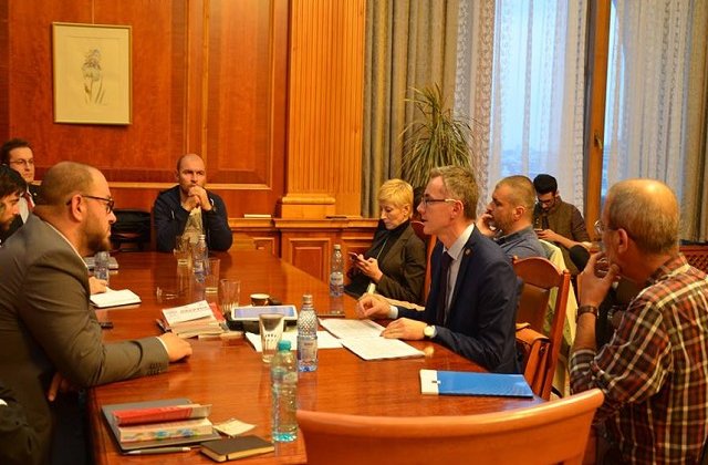 Dan Barna a fost ales presedintele USR cu 127 de voturi