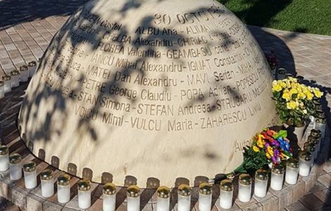 Doi ani de la Colectiv: "E timpul sa ne trezim cu totii"