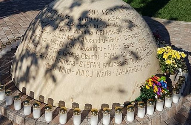 Doi ani de la Colectiv: "E timpul sa ne trezim cu totii"