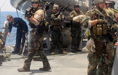 Doi membri SEAL sunt anchetati in uciderea unui militar american