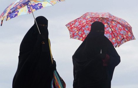 Arabia Saudita: Femeile vor avea acces pe stadioane