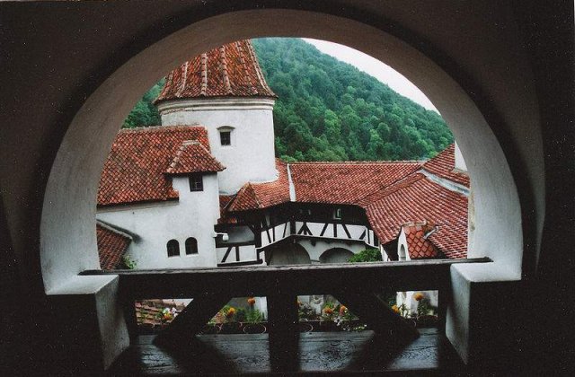 Sighisoara si Bran, printre cele mai populare destinatii turistice pentru iubitorii de vampiri