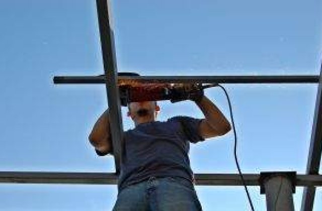 Munca la negru ia amploare in Capitala