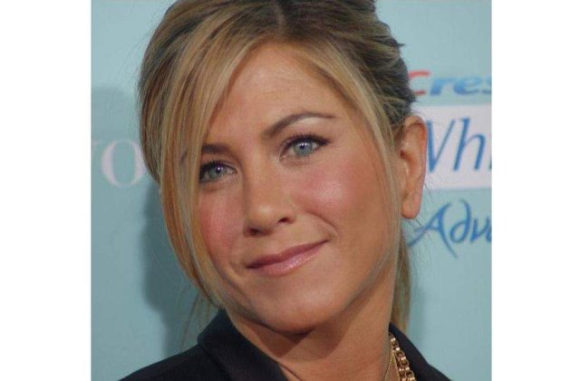 Jennifer Aniston vrea sa se marite cu George Clooney
