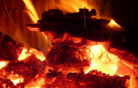  Video  Incendiu la o nava de razboi din portul Constanta