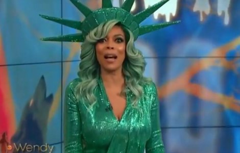  Video  O prezentatoare TV a lesinat in direct