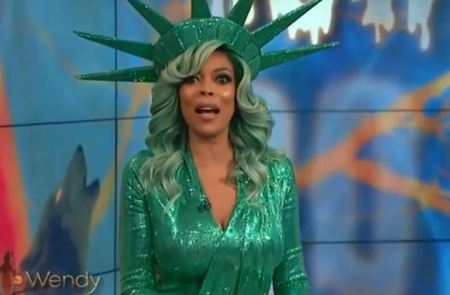 [VIDEO] O prezentatoare TV a lesinat in direct