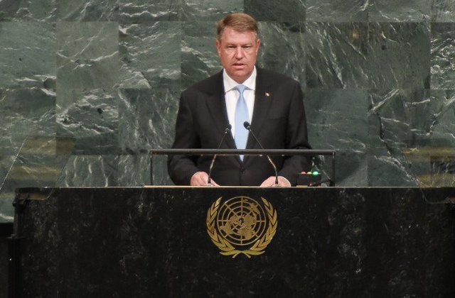 Iohannis: Femeile se confrunta cu probleme grave in mediul antreprenorial