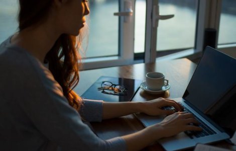  Top  Gustoase, dar periculoase: cele mai daunatoare alimente pentru creier