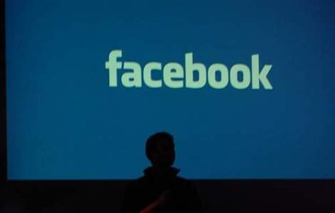  Video  Facebook isi schimba imaginea
