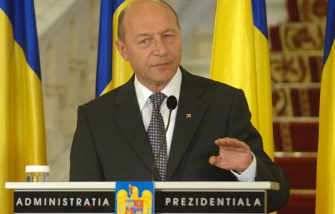 Preda: Basescu trebuie sa ramana presedinte pana in 2014