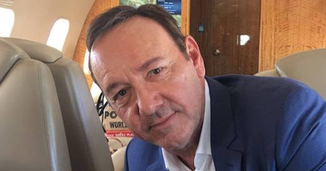 Kevin Spacey, suspendat din serialul ”House of Cards”