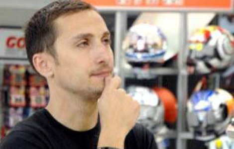 Ce face Dani in lipsa Mihaelei