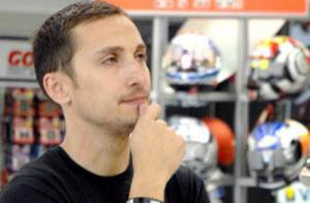 Ce face Dani in lipsa Mihaelei