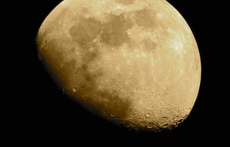 Rusia isi va construi baza pe Luna pana in 2030