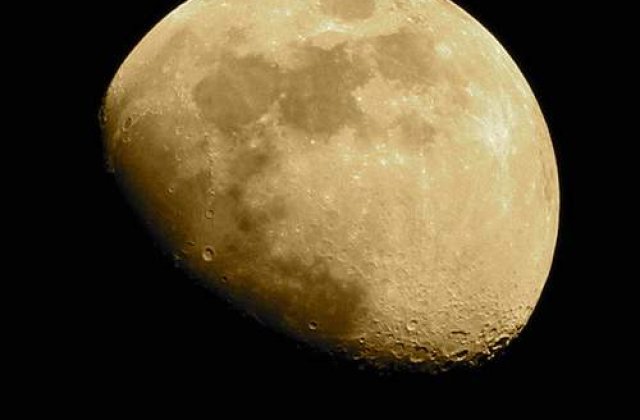 Rusia isi va construi baza pe Luna pana in 2030