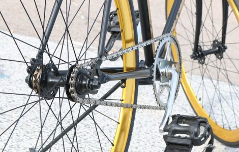 Un biciclist a fost lovit mortal de un sofer baut